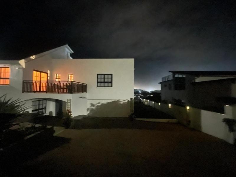 5 Bedroom Property for Sale in Sandbaai Western Cape